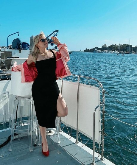 big tits college onlyfans erotic img