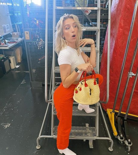 feet teen onlyfans hot sex picture