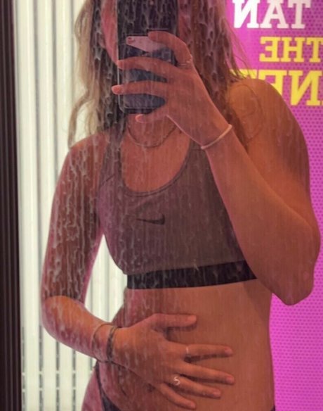 laurenrossi star adult pic