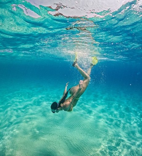 milf handjob onlyfans sexy xxx photo