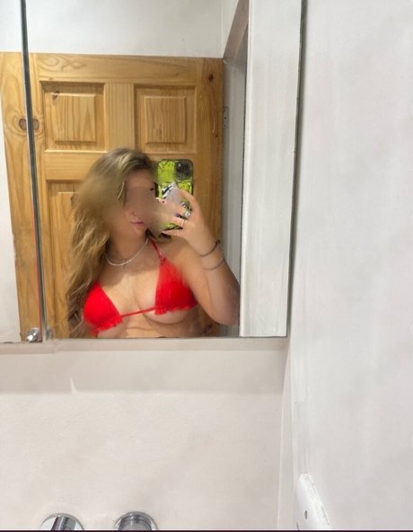 bikini fitness onlyfans erotic image