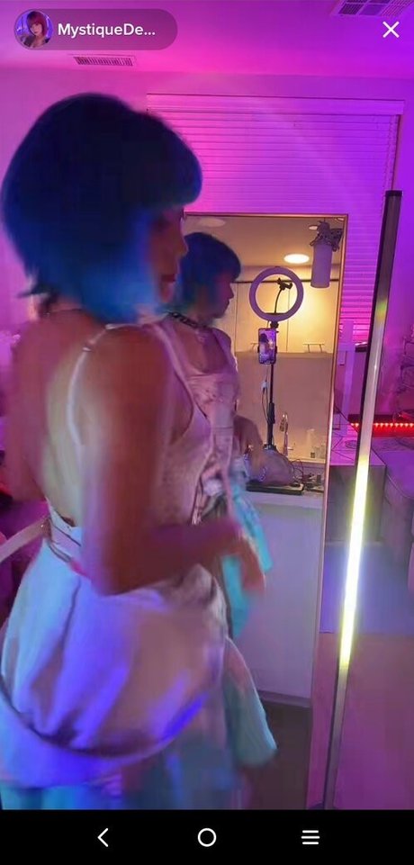 Mystiquede high quality model pics