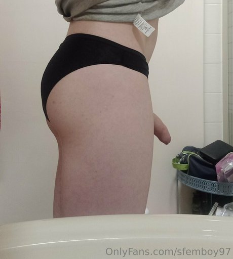 sfemboy97 exclusive star image