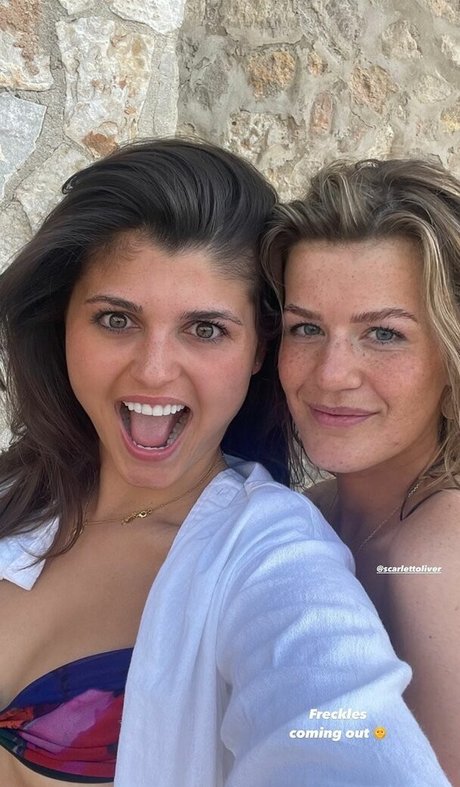 livefitelle model adult pics