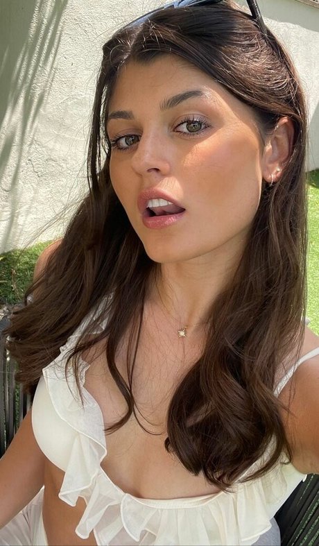 livefitelle model sex gallery