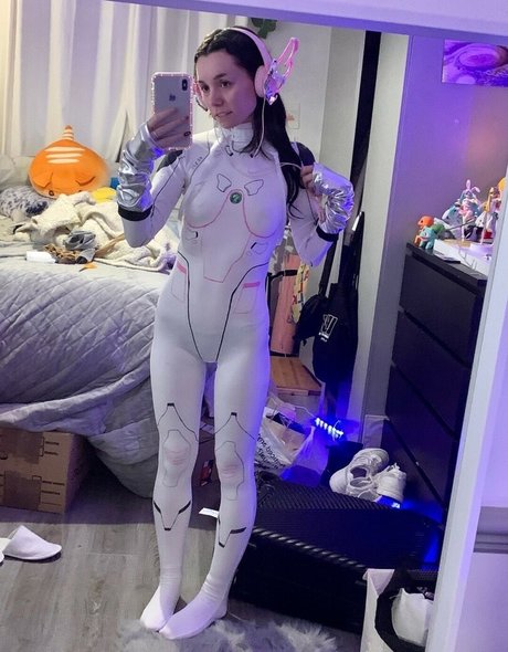 Haropones pornstar nude photo