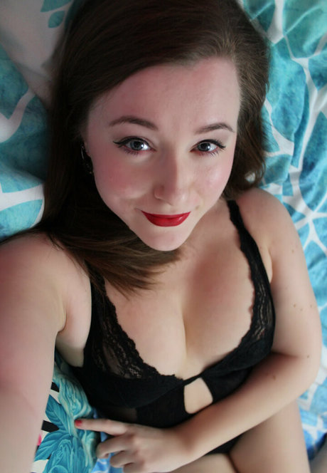 lilymariemfc nude pornstar pictures