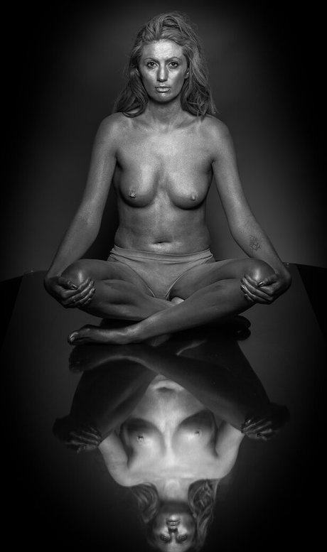 Jodie Carnall best model archive