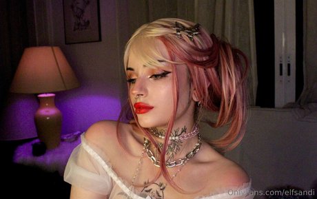 elfsandi beautiful actress images