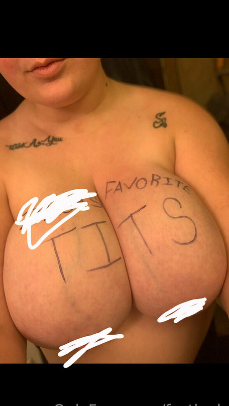 milf wife onlyfans nude pic