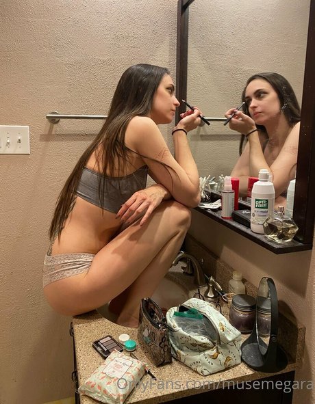 naked milf onlyfans art porn photos