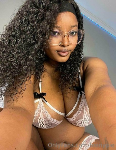 teenypie nudes pornstar gallery