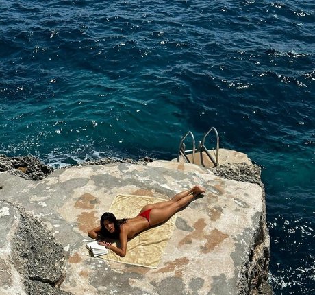 Francesca Pey model hd pictures