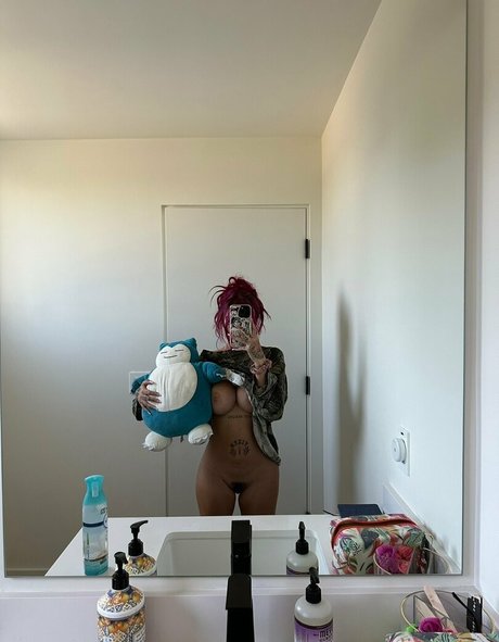 JizzJazz King Wavy pornstar nude galleries