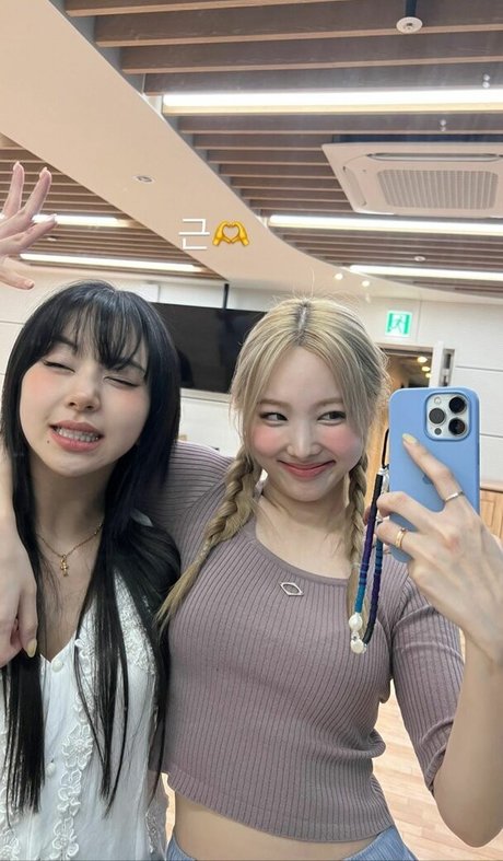 frottage onlyfans pretty photos