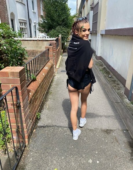 skinny shemale onlyfans hot sexy photos