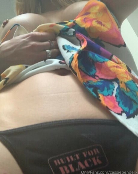 shemale handjob onlyfans adult img