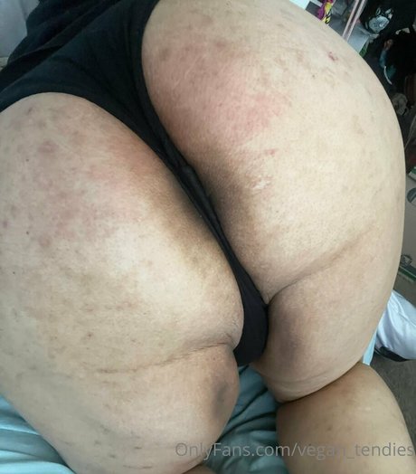 vegan tendies star sexy photo