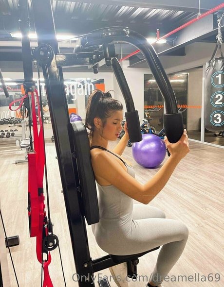 dreamella69 sex pornstar img