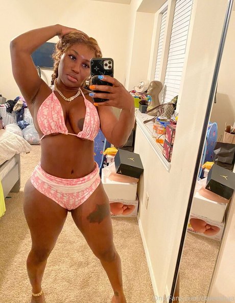 daleeshaa model top archive