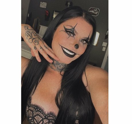 hot mature onlyfans free nude photo