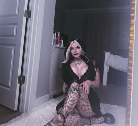 fingering pussy onlyfans beautiful nude image