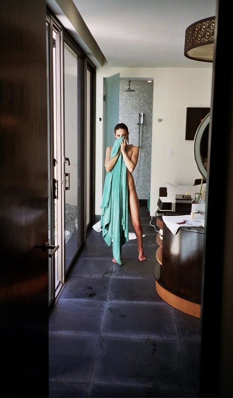 hairy legs onlyfans beautiful xxx pictures