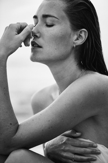 girl on girl onlyfans top pics