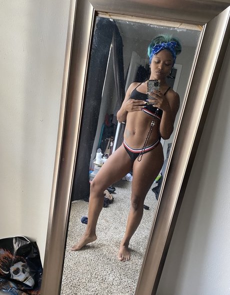 Kiera Hogan nice pornstar picture