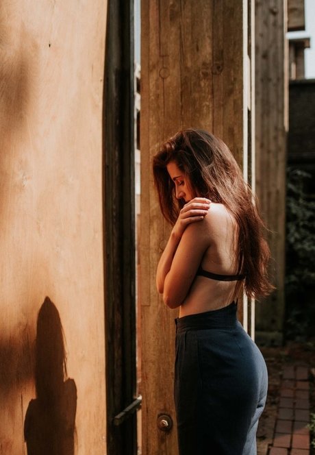 Doddleoddle nude star img