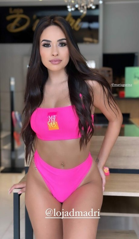 Larissa Nunes star sexy images