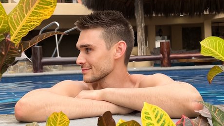 big dick shemale onlyfans porno image