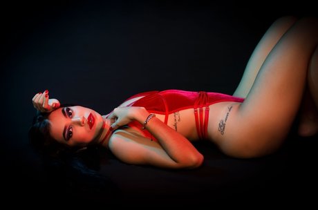 Lia Latina pornstar exclusive images