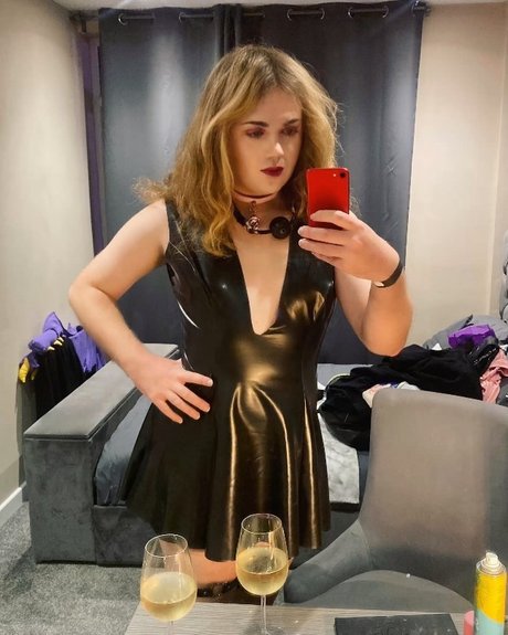 Lil Lexi the kitten pornstar hot galleries