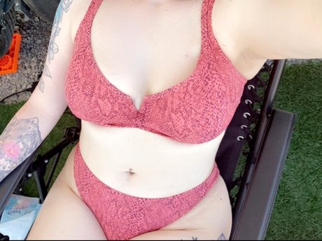 Baby B_ art actress gallery