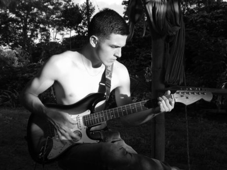 Leonardo F Valenzuela model high quality picture