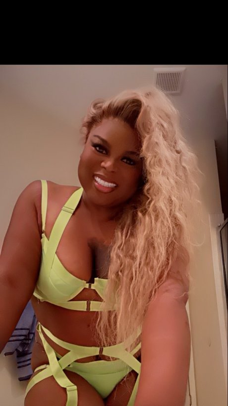 Layla Litt best star img