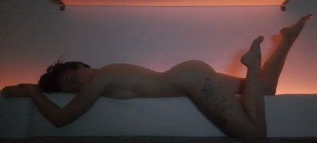 hairy pregnant onlyfans porn picture