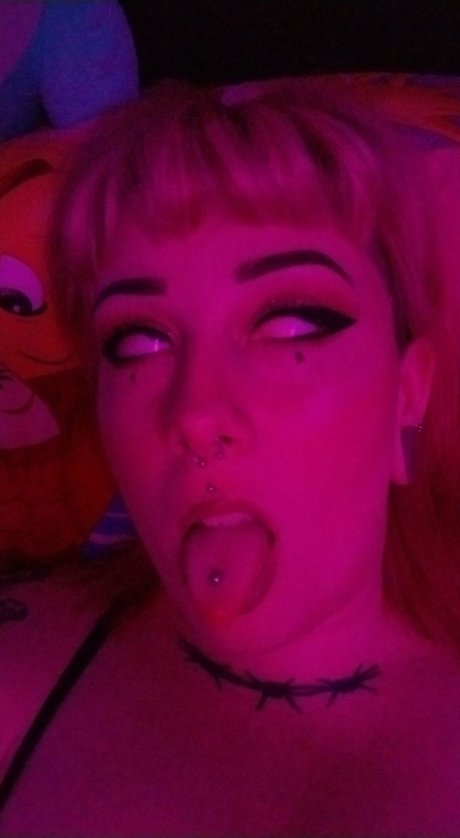 AliCakes porn model images