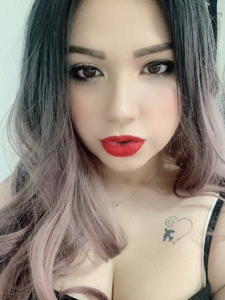 Little koko15 model adult image