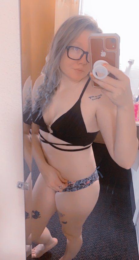 Lingeriequeen hd pornstar pics