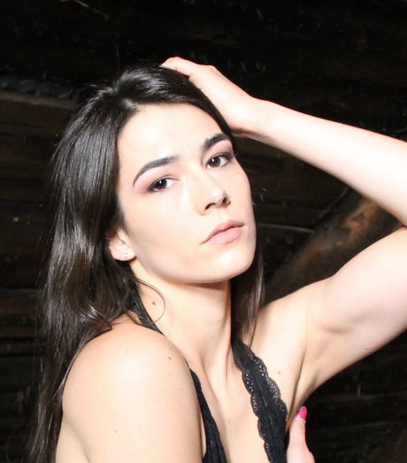 Liliane Hart model pretty gallery