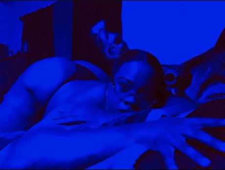 LightskinnRyka nude model image