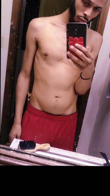 bluew free model pics