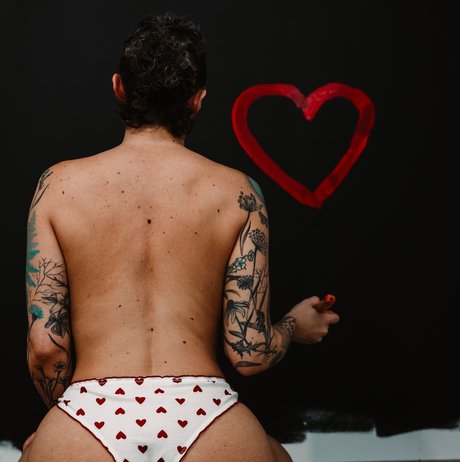 stepdaughter onlyfans naked picture