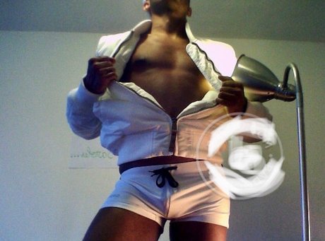 Lovepoint star exclusive images