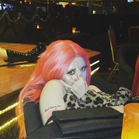 Lizzy Kitty pornstar beautiful image