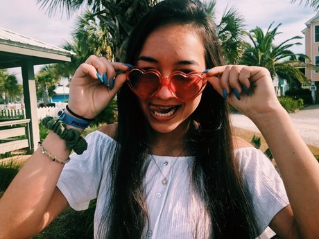 Adriana Lynn hd actress archive