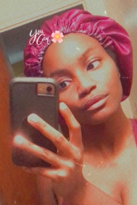 DivaaDollz pornstar pretty images