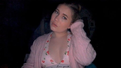 Lunas Z pretty model photos